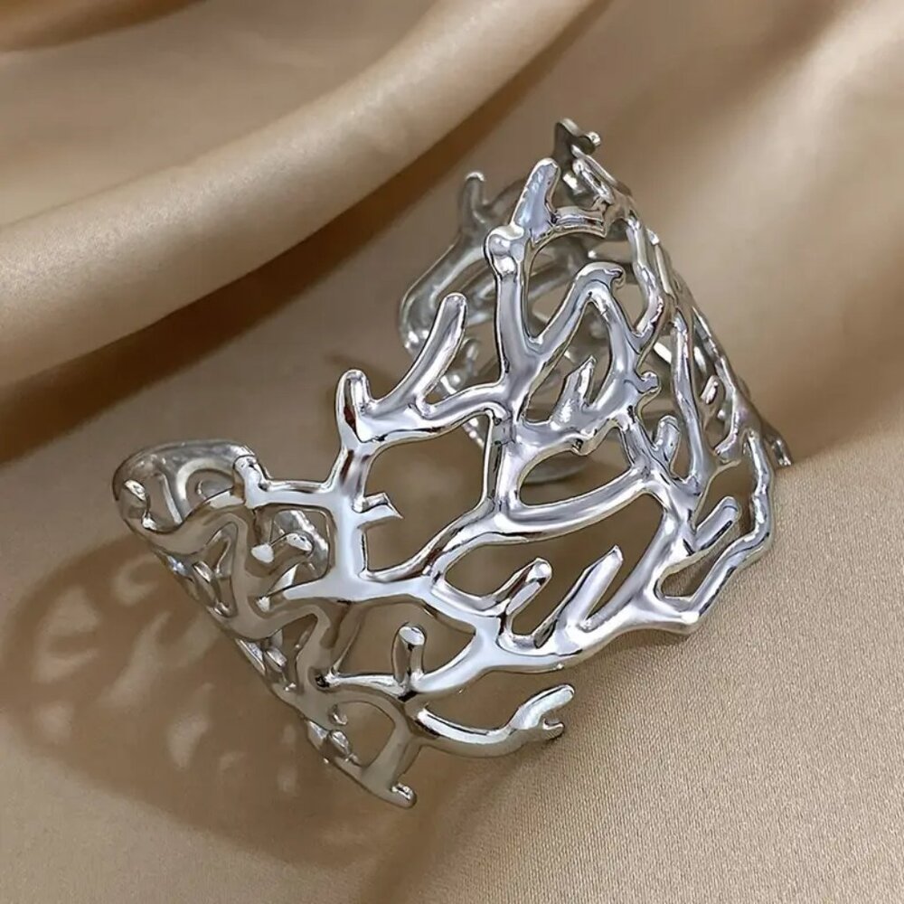 NEW! Stainless STEEL BEACHY CORAL CUFF BRACELET